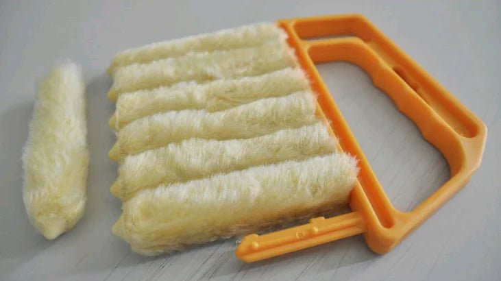 Blinds Cleaning Brush - Absolute Discounts