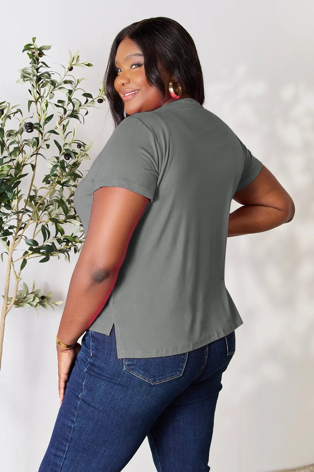 Basic Bae Full Size Round Neck Short Sleeve T-Shirt - Absolute Discounts